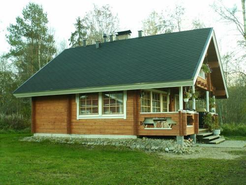 Pihlajam�en Lomam�kit