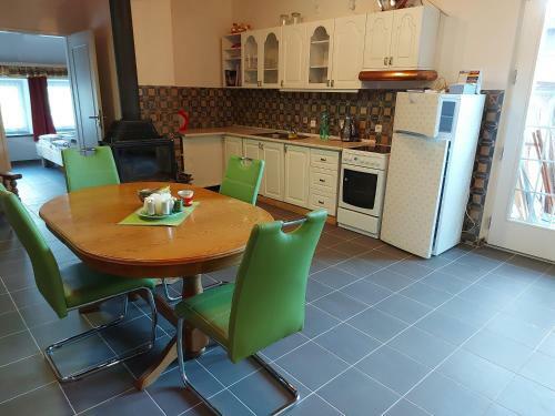 Apartamento Kino Mikul�?ovice