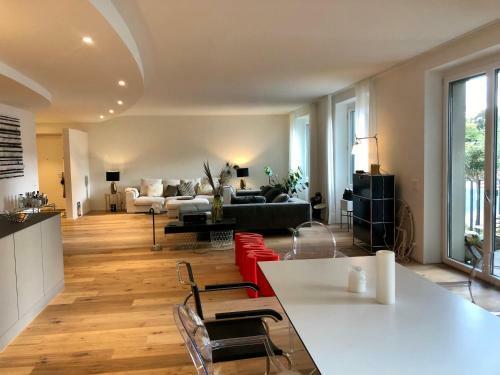 Luxurious 170qm Apartment - Seestrasse