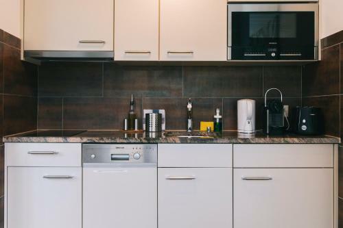 Superb Bright Apartment With Pocket Wifi !!
