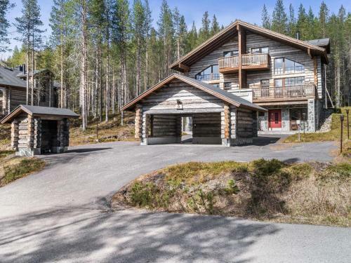 Holiday Home Karhunkieppi 11b