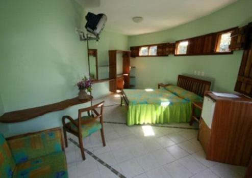 Hostal Back Door Village