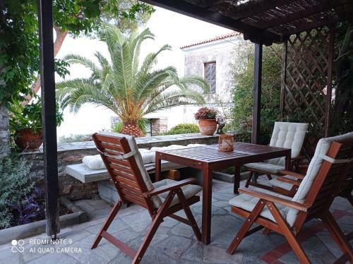 Natali's Villa By The Sea