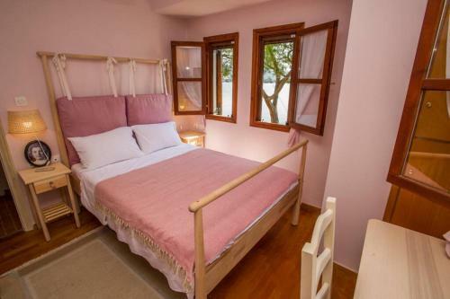 Natali's Villa By The Sea