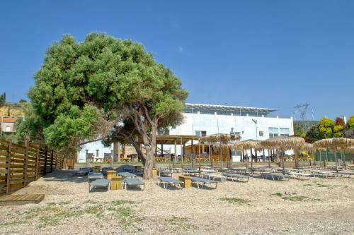 Apartamento Epipleon Luxury Suites -106- ??????? 40?? ?? ??????? 45?? ??????? ???? ???????
