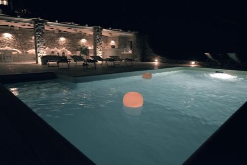 Spectacular Sunset View Villa At Melissaki