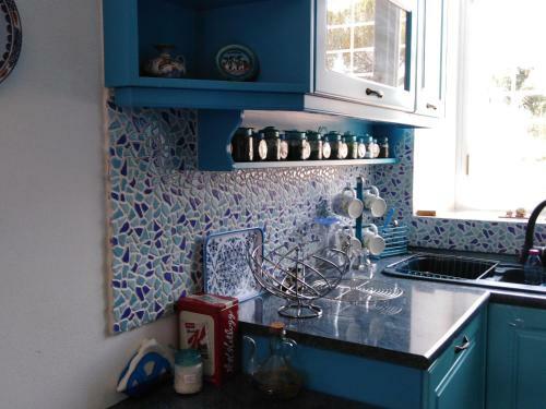 Epavli Sofia' S Two Apartments In Horto, 30m From The Sea