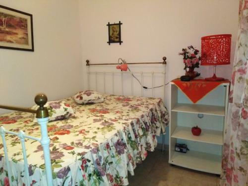 Epavli Sofia' S Two Apartments In Horto, 30m From The Sea