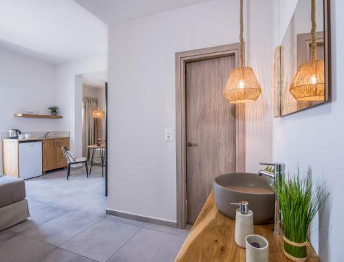 Hostal Eleana Nature & Art
