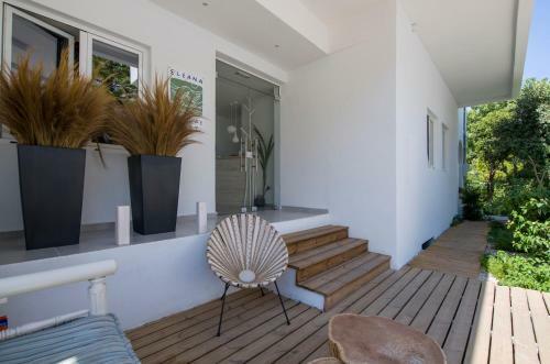 Hostal Eleana Nature & Art