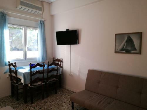 Konnie's Apartments