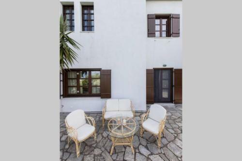 Aegean's Whispery Seafront Villa
