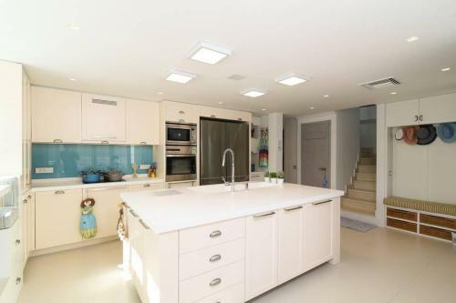Luxurious Villa Malomar