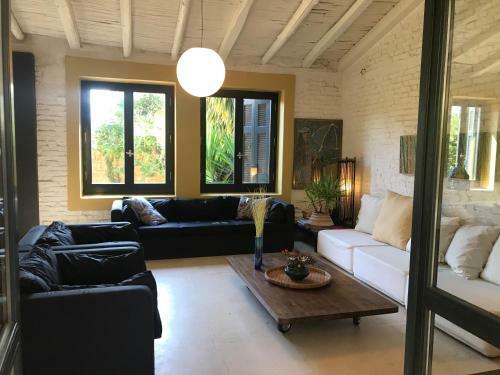 Orange Farm Villa