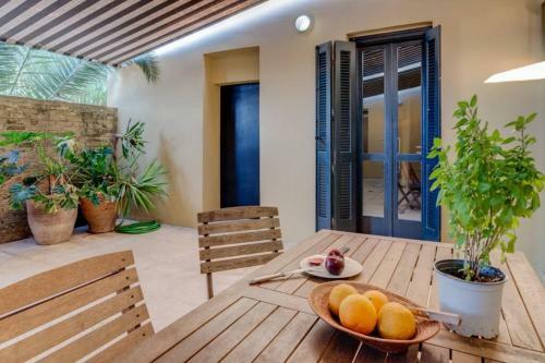 Orange Farm Villa