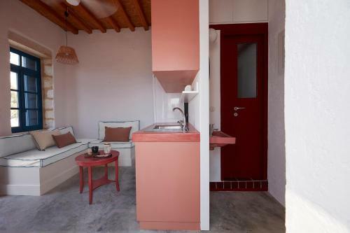 Hostal Kimolos View