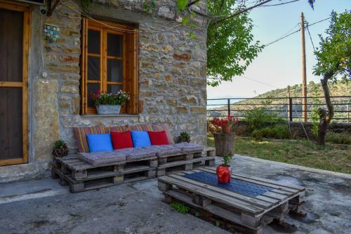 Stone Residence/ Amazing Seaview 1km To The Beach