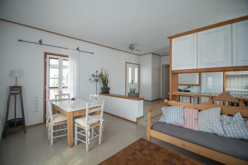Hotel Lotos Beach Home