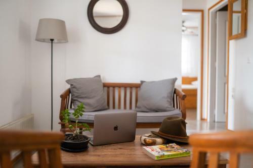 Hotel Lotos Beach Home