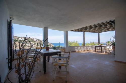 Hotel Lotos Beach Home
