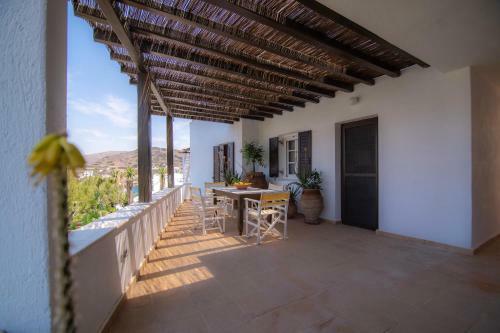 Hotel Lotos Beach Home