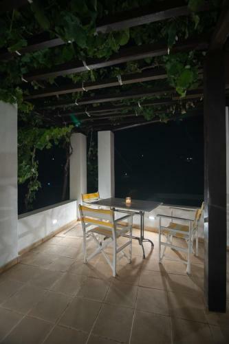 Hotel Lotos Beach Home