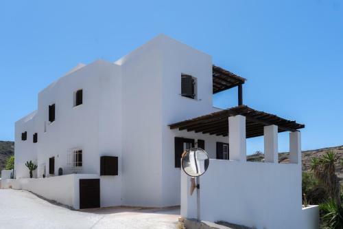 Hotel Lotos Beach Home