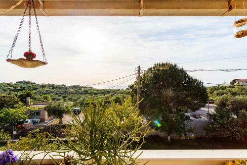 Beachfront Luxury Villa-private Pool, Garden Retreats
