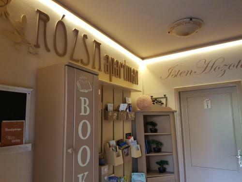 R�zsa Apartman