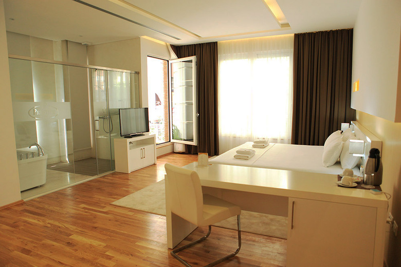 Prestige Hotel