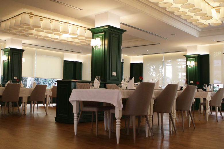 Prestige Hotel