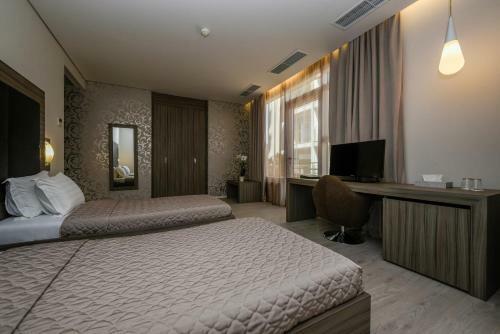 Sky Hotel