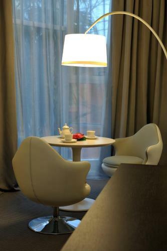Sky Hotel