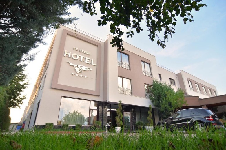 Te Stela Hotel