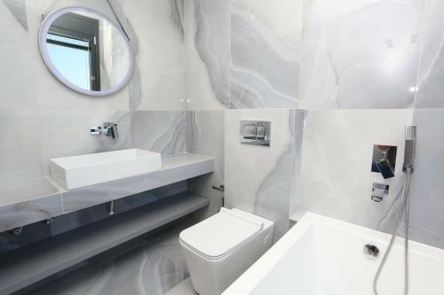 Villas Les Blancs 2 - Private Pool, 5 Bdrms, Panoramic View