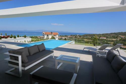 Villas Les Blancs 2 - Private Pool, 5 Bdrms, Panoramic View