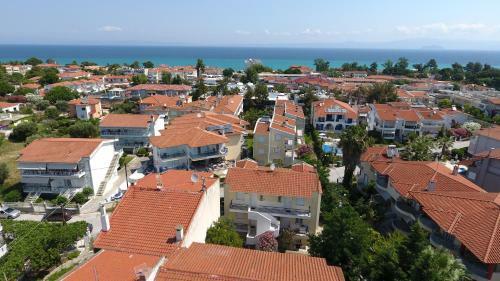 Amadeo Apartments