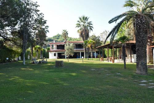 Seafront Palm Villa