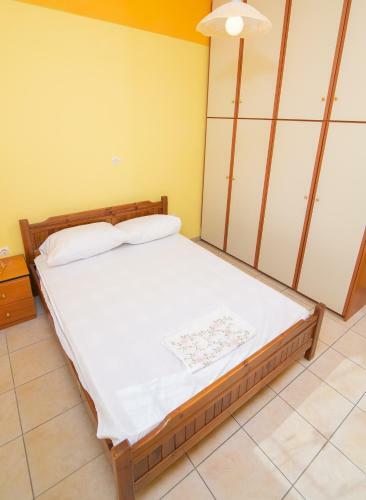 Peroulia 1st Floor Apartment