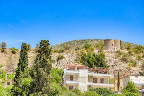 Hostal Elia?s Guest House