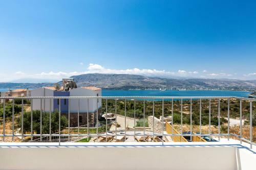 Istros Villas, Infinite Blue!