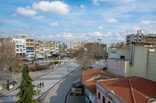 Apartamento Pantheon Square View Komotini