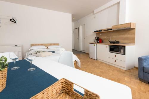 Apartamento Pantheon Square View Komotini