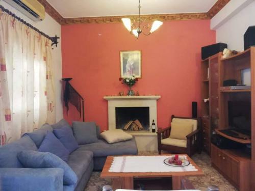 Nefeli's Country House