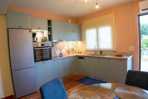 Great Sea View Apartment Kokkini Hani
