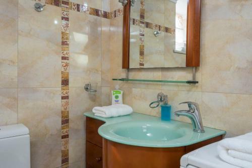 Kyma Sea Front Corali Apartment