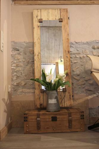 Hostal Laini Guest Houses