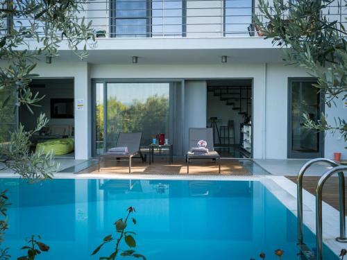 Saltyvilla With Amazing View