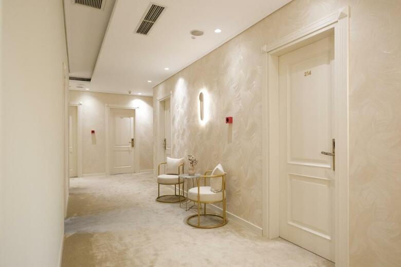 Golden City Hotel