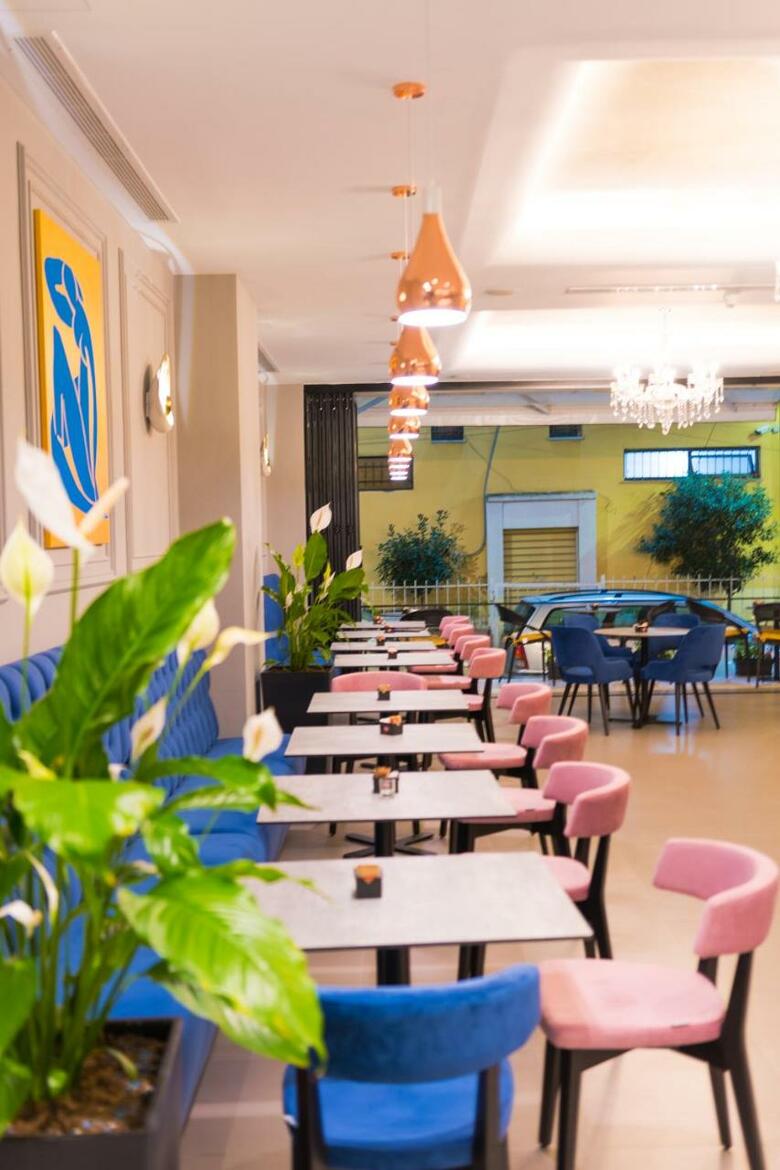 Golden City Hotel